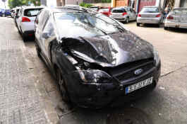 golpe coche aparcado